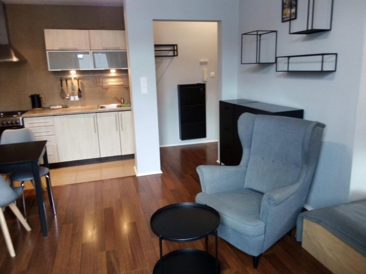 Art Dreams Apartament Chmielna 14 Варшава Экстерьер фото